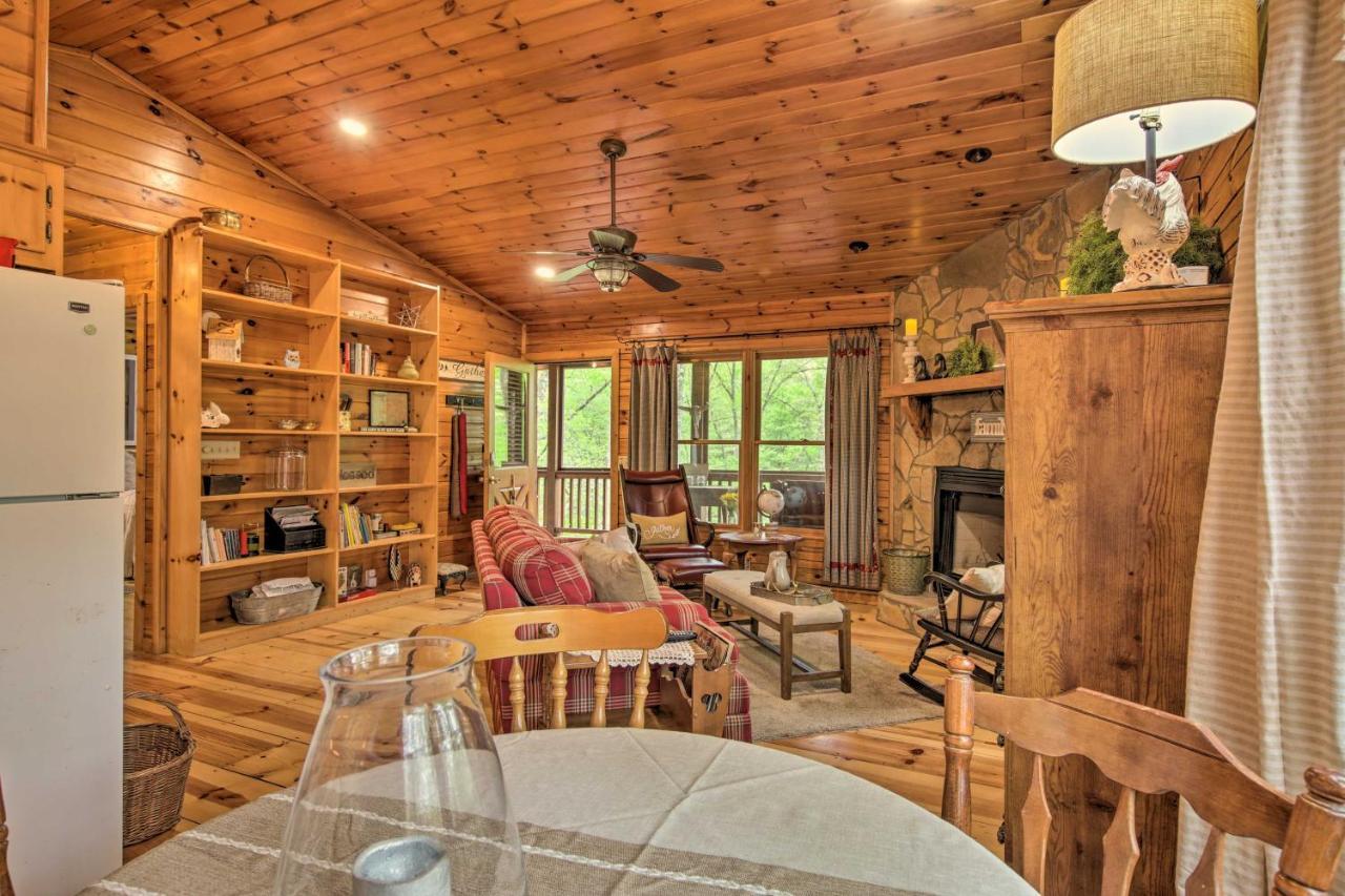 Peaceful Blue Ridge Cabin With Decks And Fire Pit 外观 照片